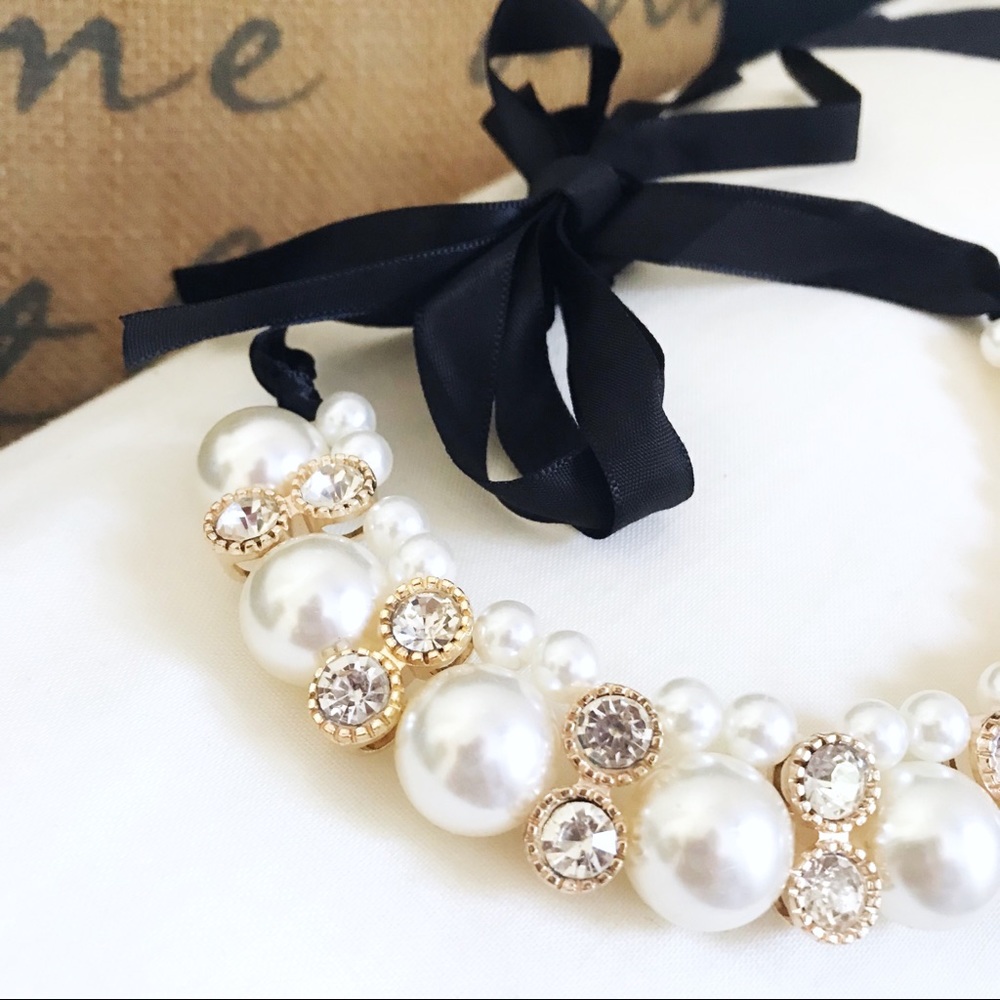 🎀 NEW • Pearl & Crystal Statement Necklace - Picture 4 of 8
